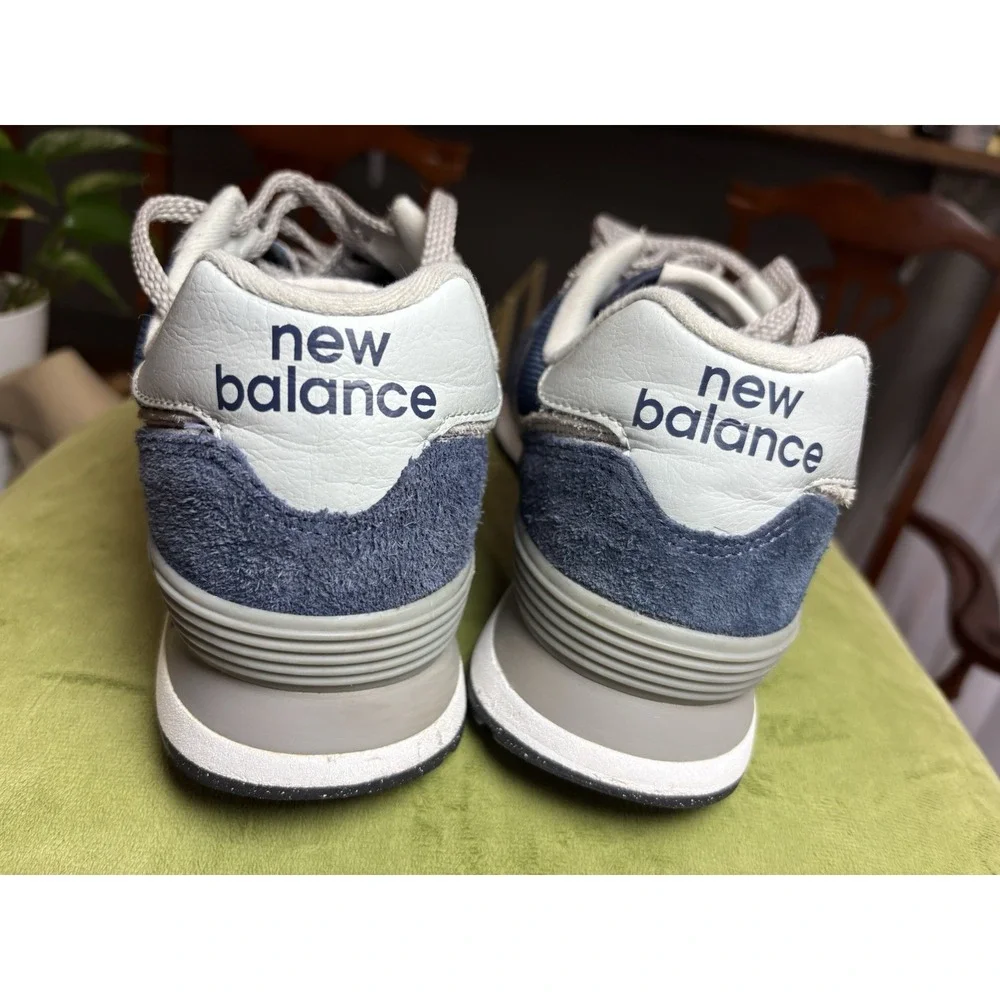 New Balance 574 Classic Men's Blue Suede Mesh Athletic Sneakers Lace-Up US 9.5